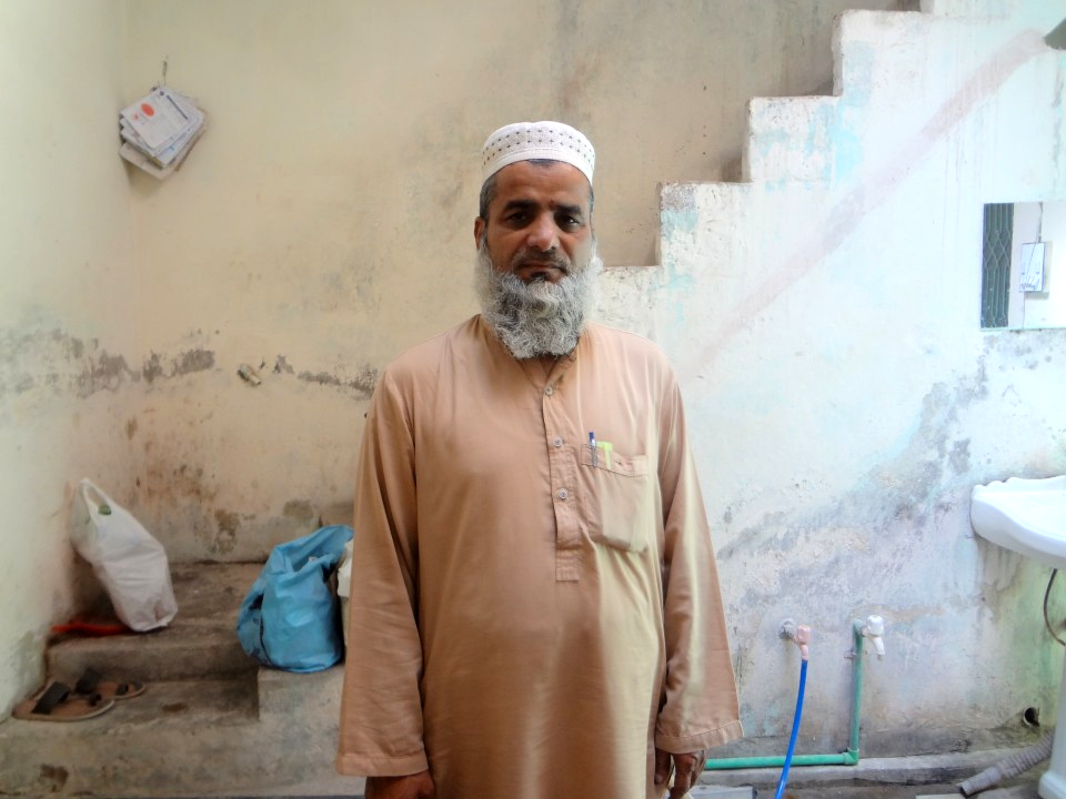 Expansion of a Salesman