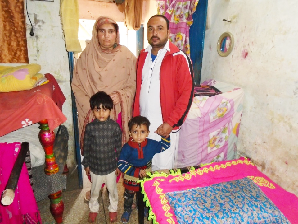 Yarn Knitting (Waan Bunai)