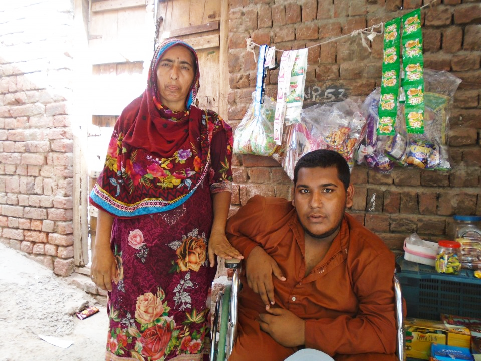 Yarn Knitting (Waan Bunai)